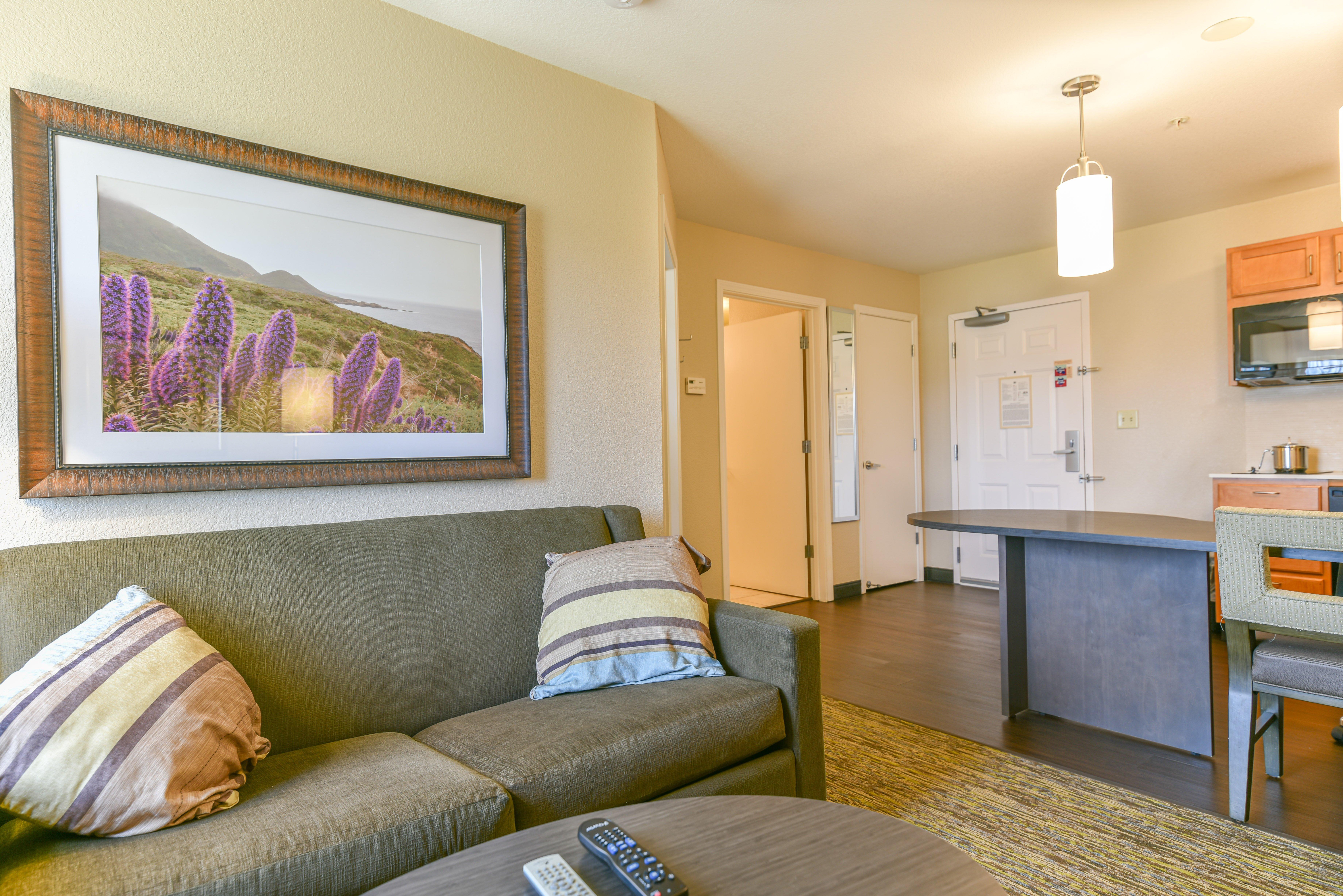 Candlewood Suites Medford By Ihg Zewnętrze zdjęcie