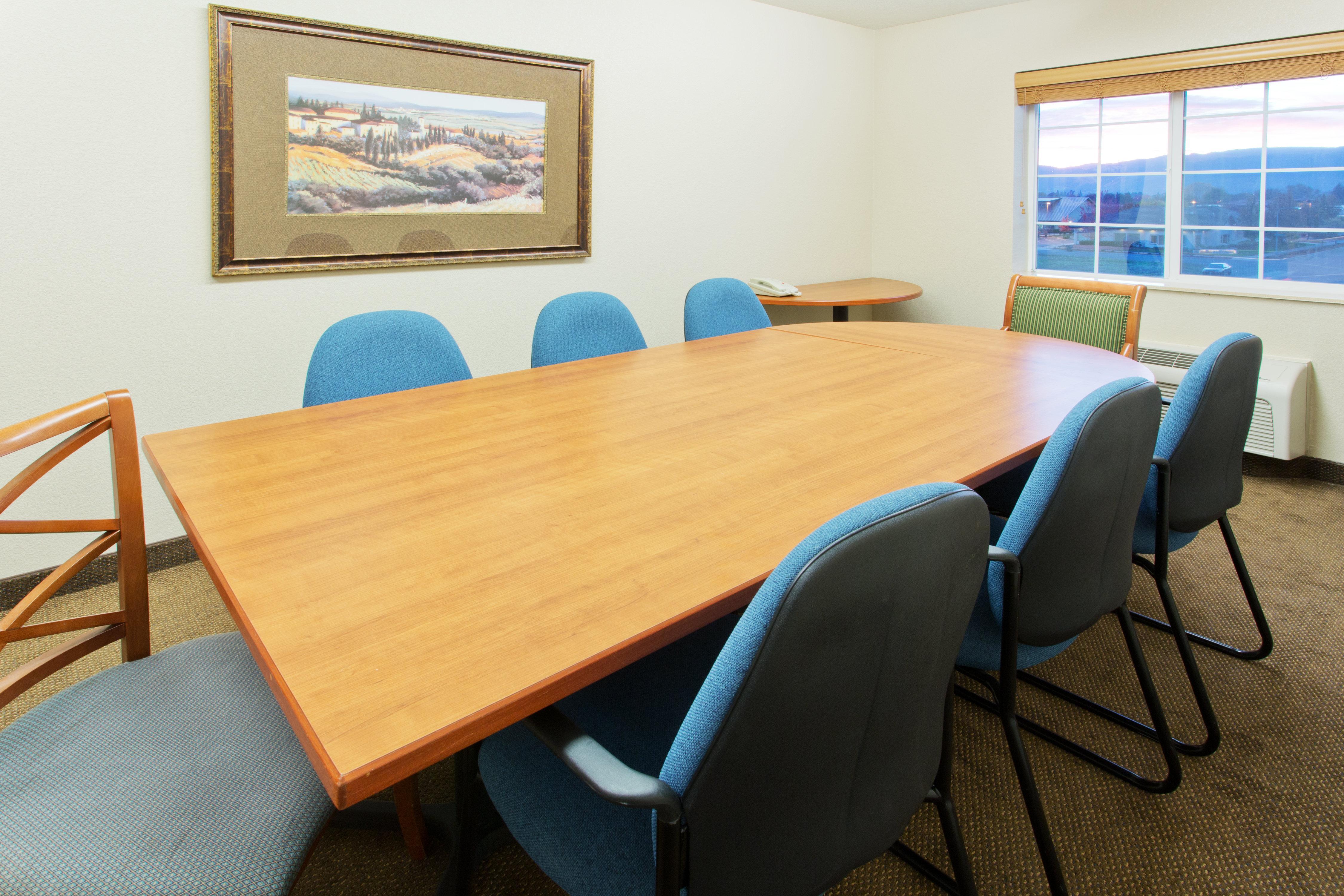 Candlewood Suites Medford By Ihg Zewnętrze zdjęcie