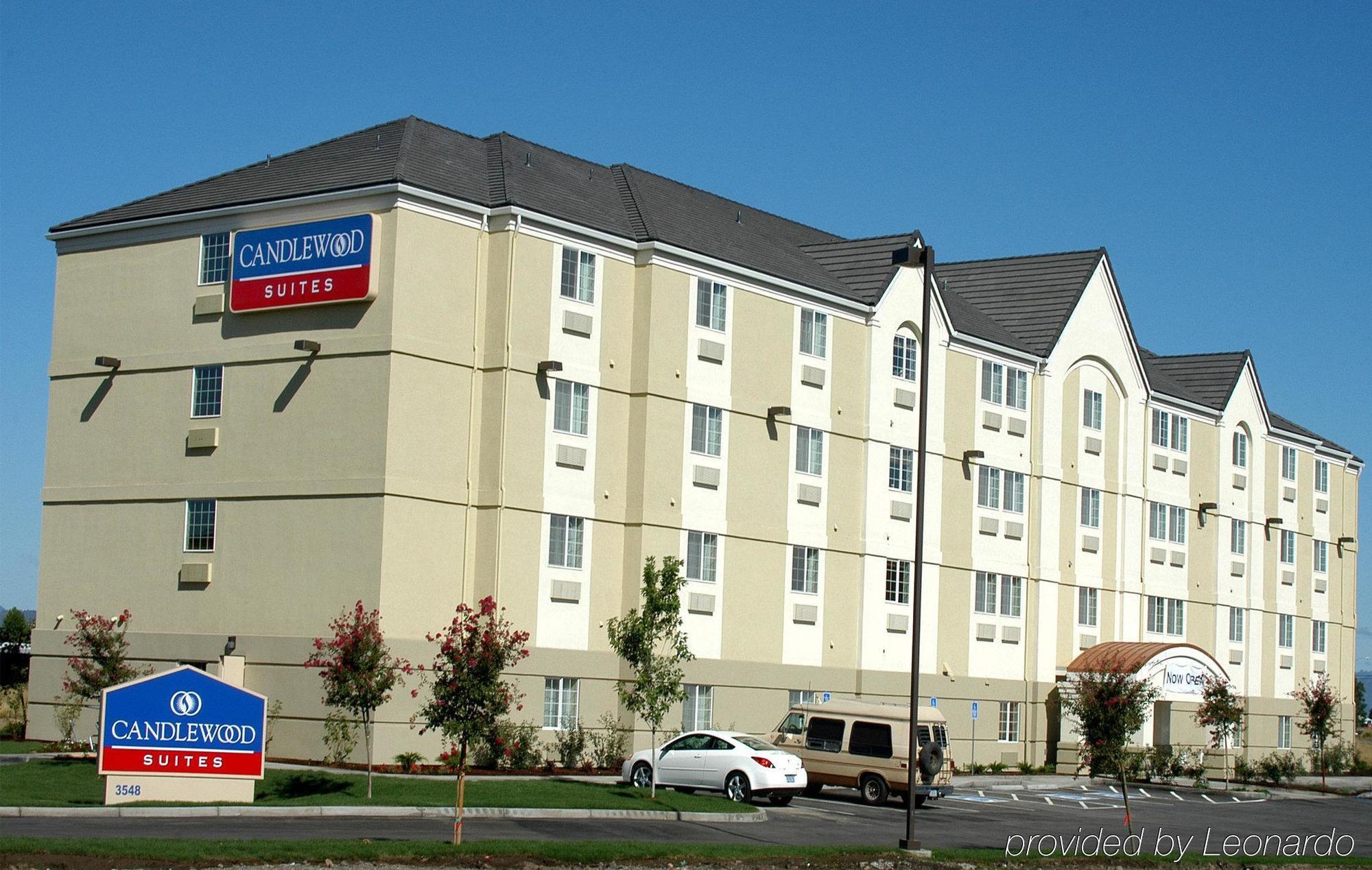 Candlewood Suites Medford By Ihg Zewnętrze zdjęcie