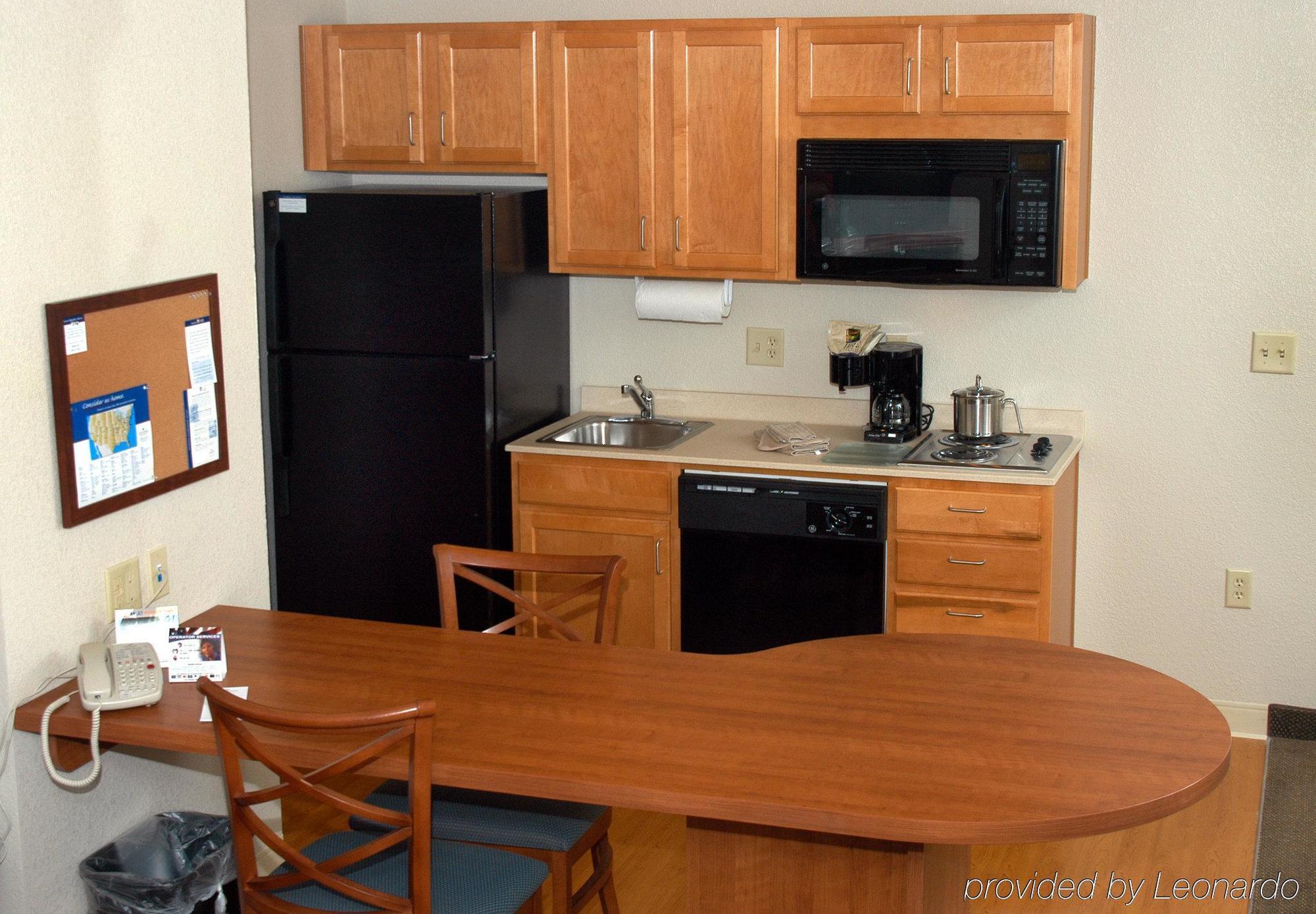 Candlewood Suites Medford By Ihg Zewnętrze zdjęcie