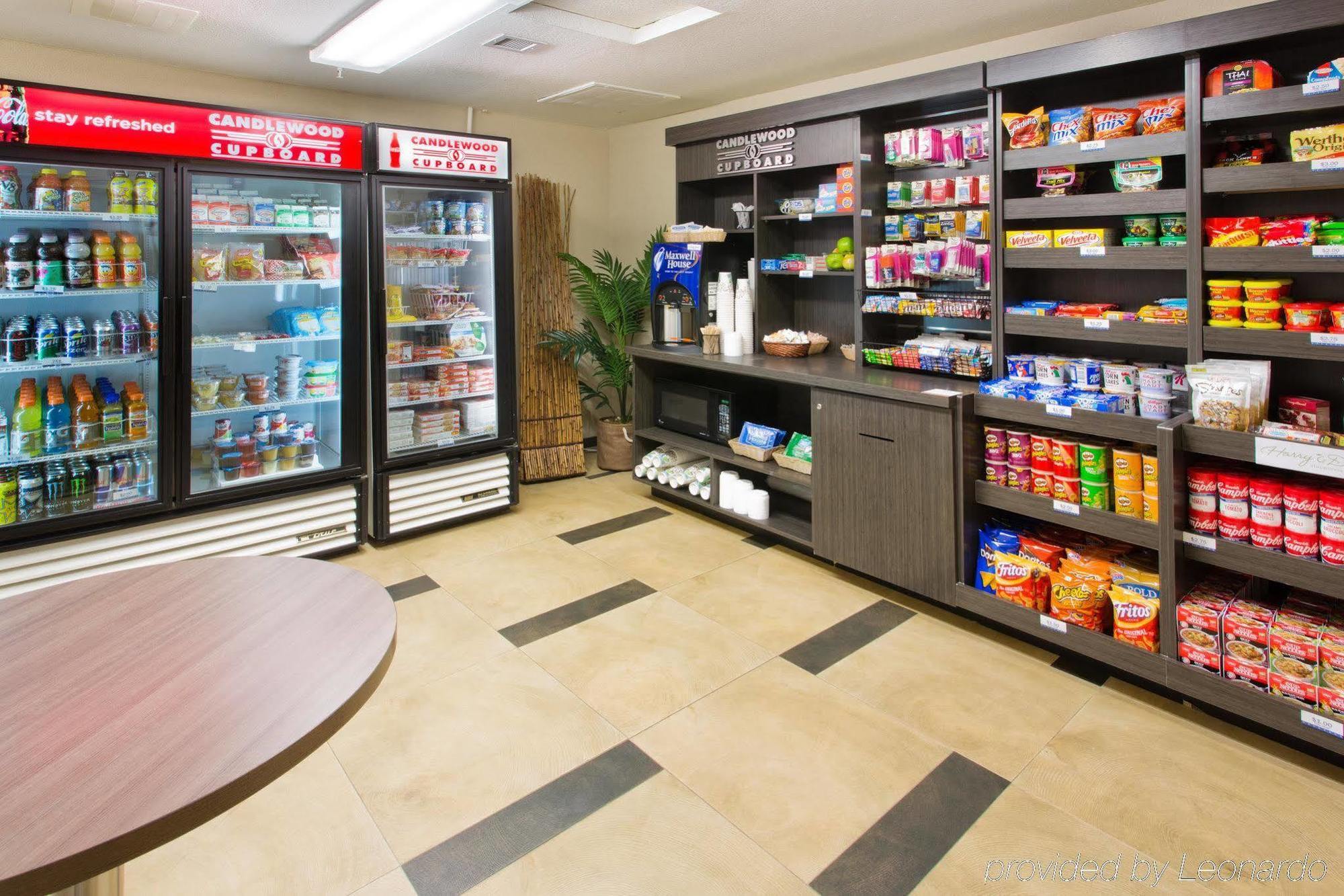 Candlewood Suites Medford By Ihg Zewnętrze zdjęcie